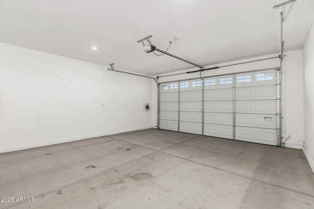 1229 E MALDONADO Drive, Phoenix, AZ 85042