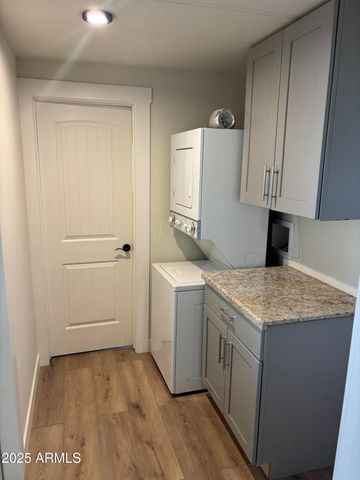 535 S Alma School Road 135, Mesa, AZ 85210