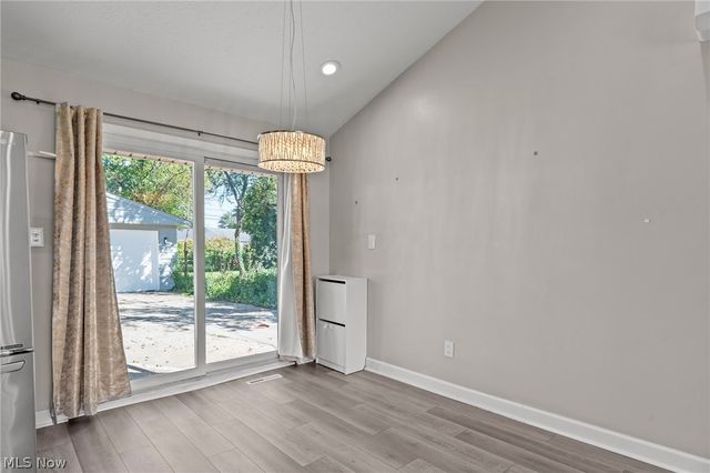 1201 Giesse Drive, Mayfield Heights, OH 44124