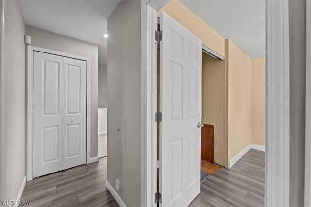 1201 Giesse Drive, Mayfield Heights, OH 44124