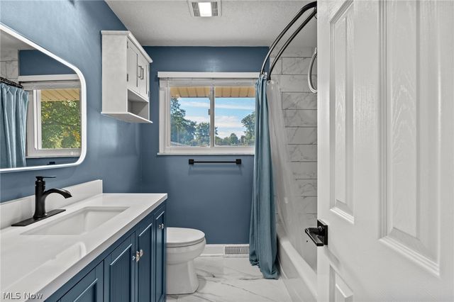 1201 Giesse Drive, Mayfield Heights, OH 44124