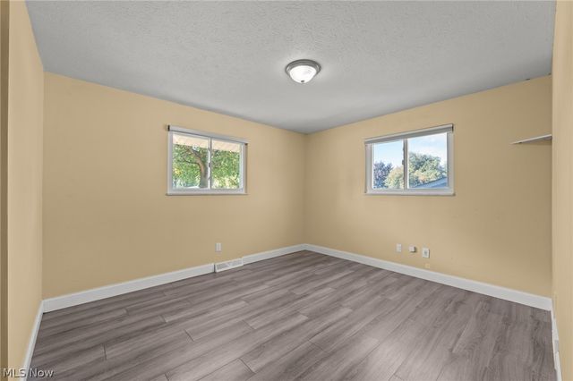 1201 Giesse Drive, Mayfield Heights, OH 44124