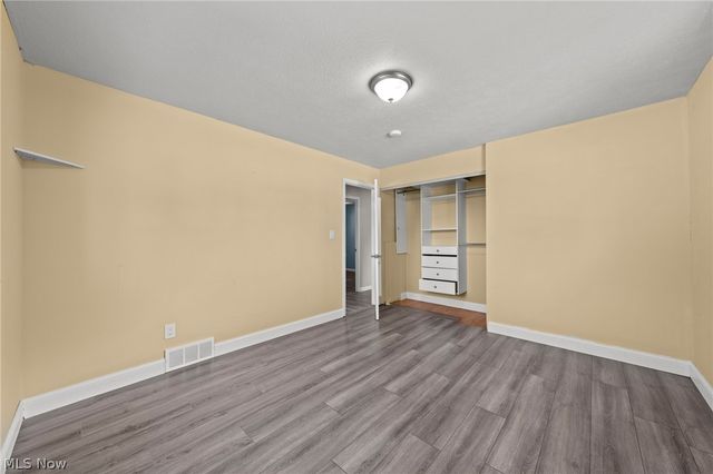 1201 Giesse Drive, Mayfield Heights, OH 44124