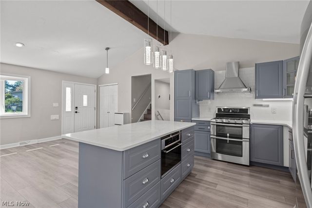 1201 Giesse Drive, Mayfield Heights, OH 44124