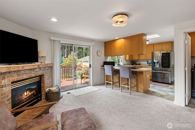 1250 Roe Street, Steilacoom, WA 98388