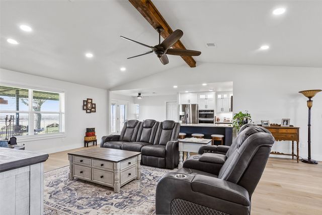 3914 Alamo Road, Bowie, TX 76230