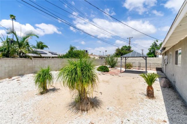 8955 Holly, Riverside, CA 92503