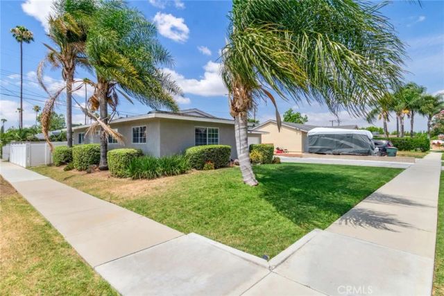 8955 Holly, Riverside, CA 92503