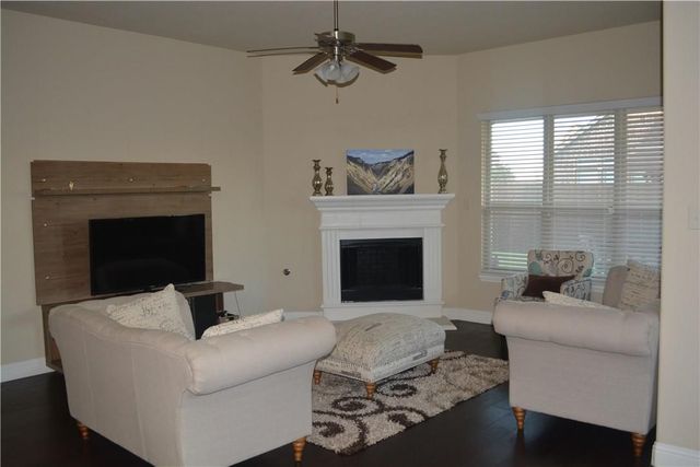 609 Wyoming Drive, Murphy, TX 75094