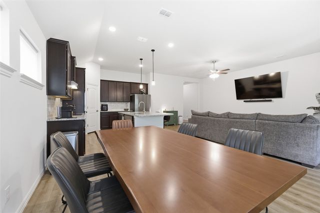 7029 Buffalo Cross Trail, Fort Worth, TX 76120