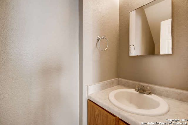 11 BRACHES PARK, San Antonio, TX 78240