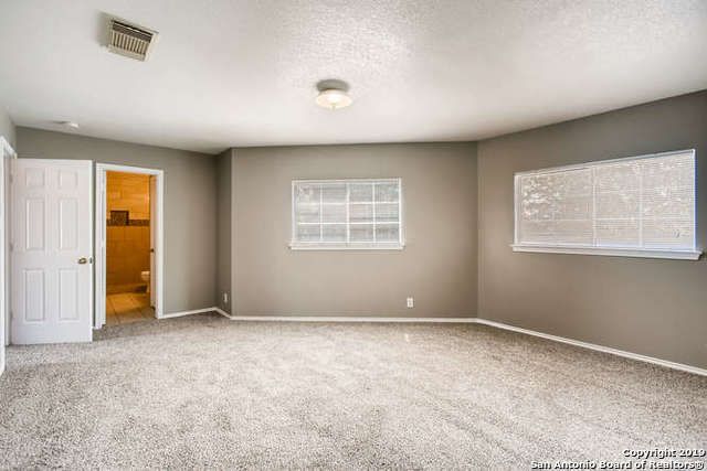 11 BRACHES PARK, San Antonio, TX 78240