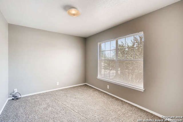 11 BRACHES PARK, San Antonio, TX 78240