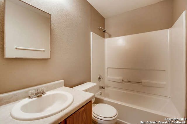 11 BRACHES PARK, San Antonio, TX 78240