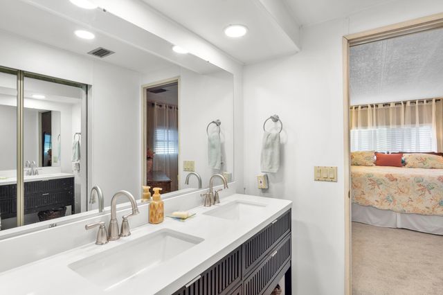 485 Onyx Way, Jensen Beach, FL 34957