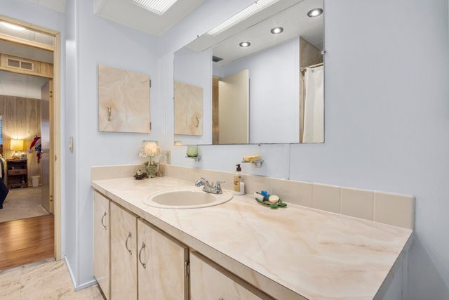 485 Onyx Way, Jensen Beach, FL 34957