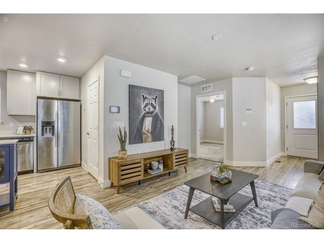 65 Avocet Ct, Longmont, CO 80501