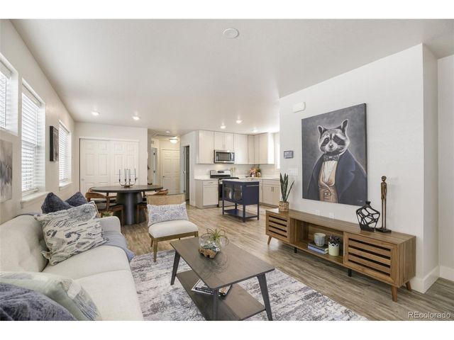 65 Avocet Ct, Longmont, CO 80501