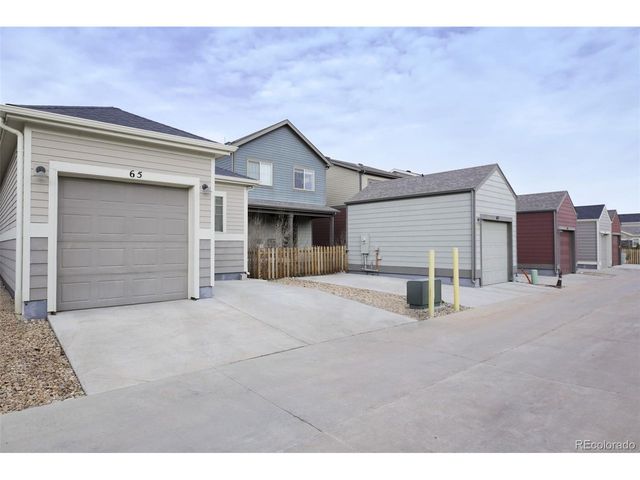 65 Avocet Ct, Longmont, CO 80501