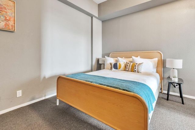 119 E 6th ST 702, Austin, TX 78701