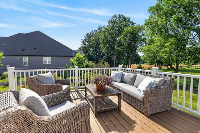 2752 Flowing Creek Place, Westfield, IN 46074