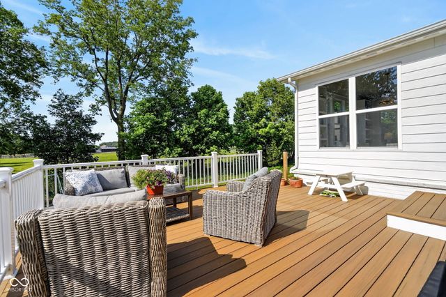 2752 Flowing Creek Place, Westfield, IN 46074