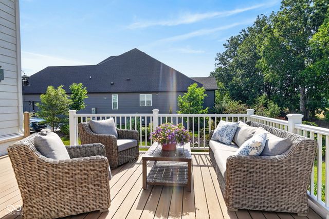 2752 Flowing Creek Place, Westfield, IN 46074