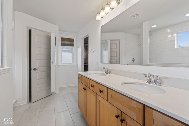 2752 Flowing Creek Place, Westfield, IN 46074