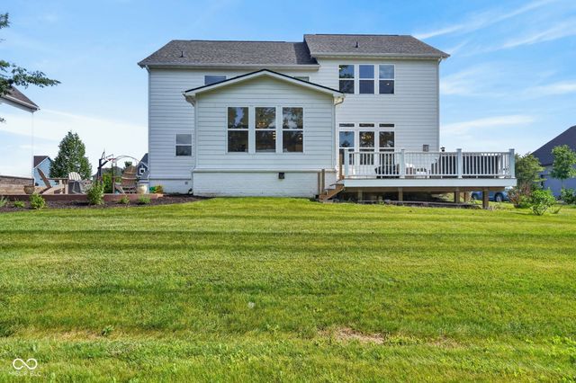 2752 Flowing Creek Place, Westfield, IN 46074