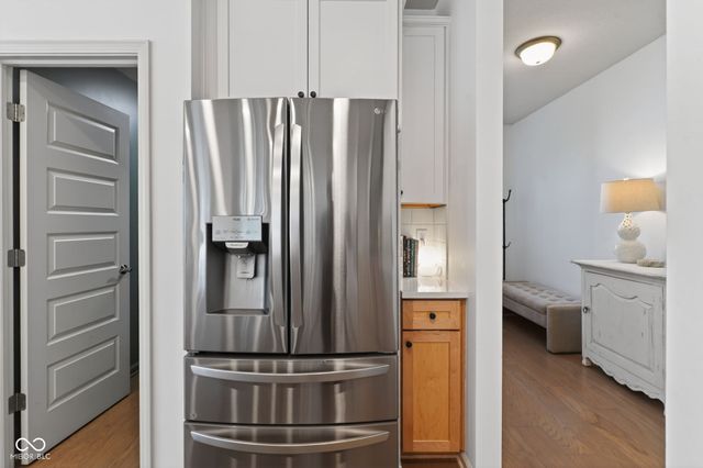 2752 Flowing Creek Place, Westfield, IN 46074