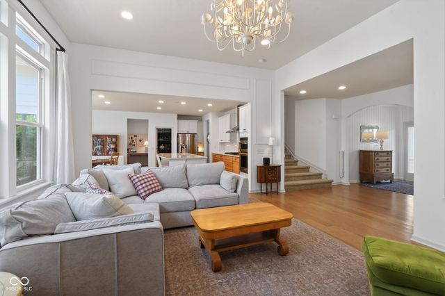 2752 Flowing Creek Place, Westfield, IN 46074
