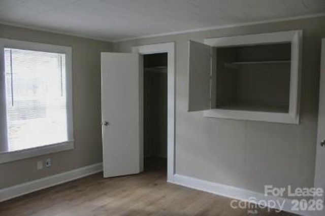 1204 W Mauney Avenue, Gastonia, NC 28052