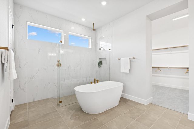 2821 Honeywood DR, Leander, TX 78641