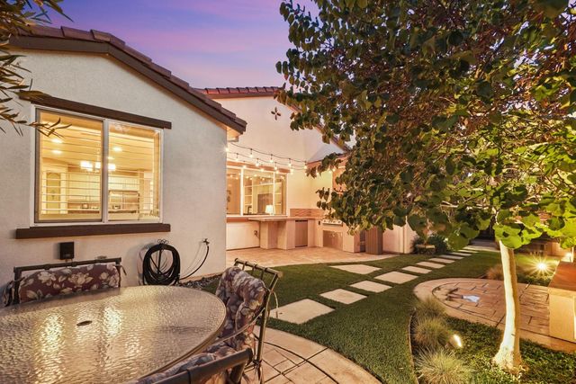 457 S Ventana Ave, Tracy, CA 95376