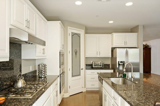 457 S Ventana Ave, Tracy, CA 95376
