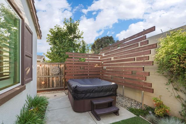 457 S Ventana Ave, Tracy, CA 95376