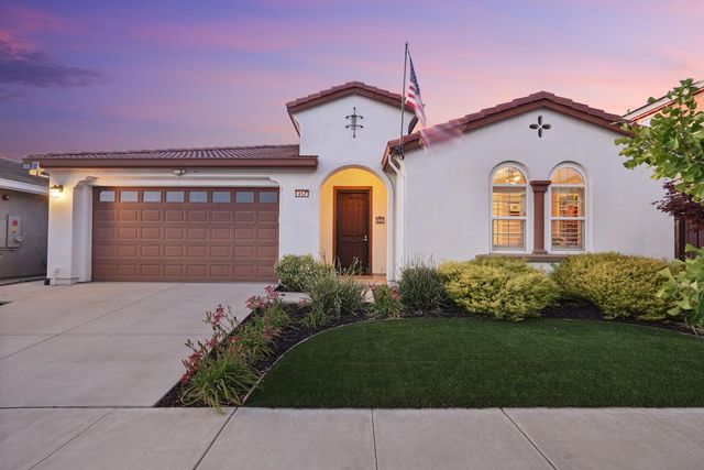 457 S Ventana Ave, Tracy, CA 95376