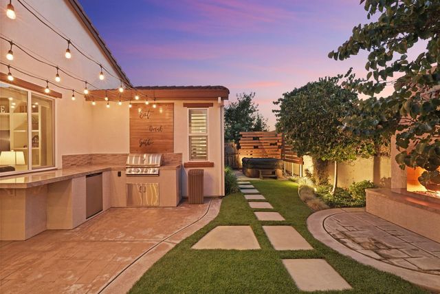 457 S Ventana Ave, Tracy, CA 95376