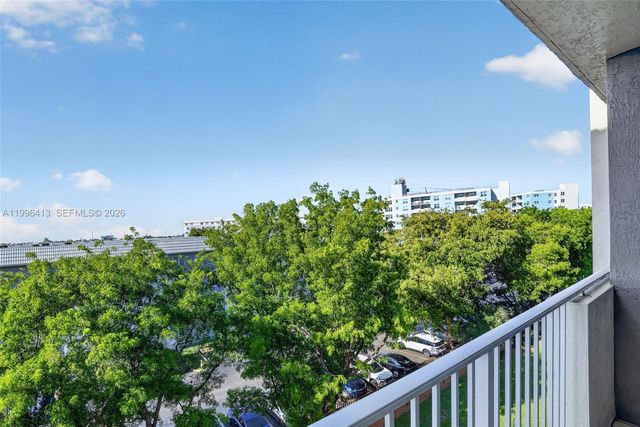 11060 SW 196th Street 504, Cutler Bay, FL 33157