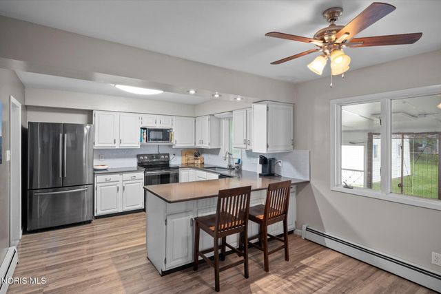 112 Warner Street, Walbridge, OH 43465