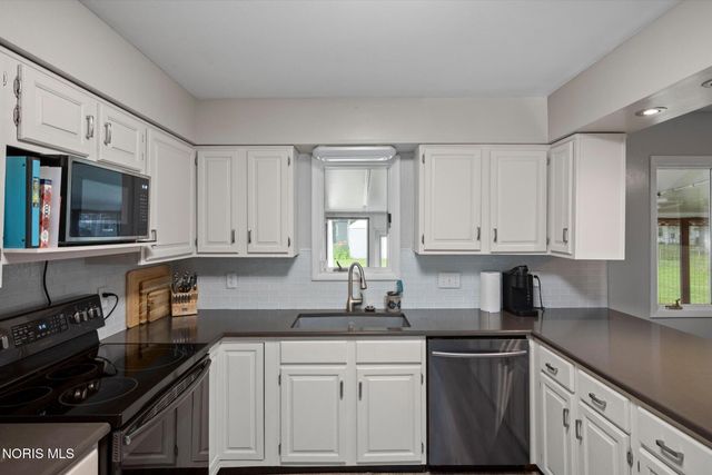 112 Warner Street, Walbridge, OH 43465