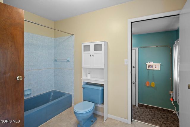 112 Warner Street, Walbridge, OH 43465