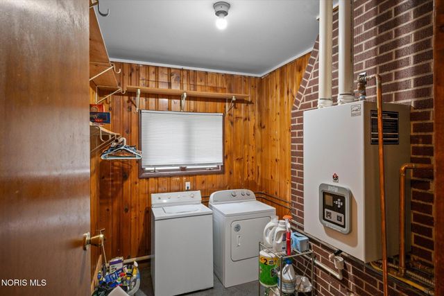112 Warner Street, Walbridge, OH 43465