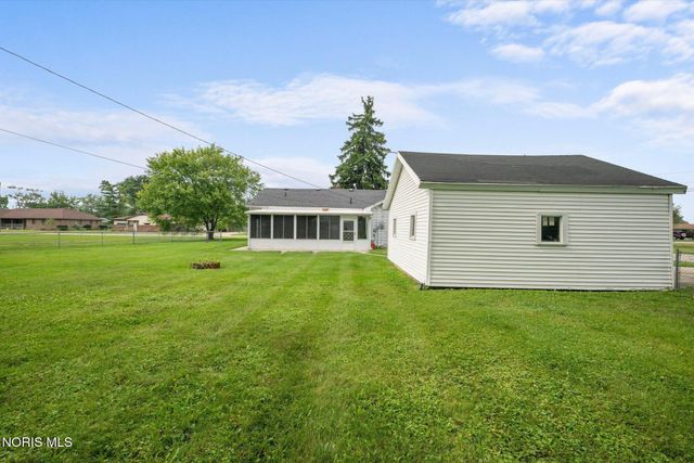 112 Warner Street, Walbridge, OH 43465