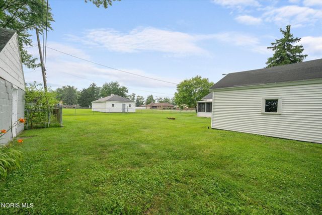 112 Warner Street, Walbridge, OH 43465