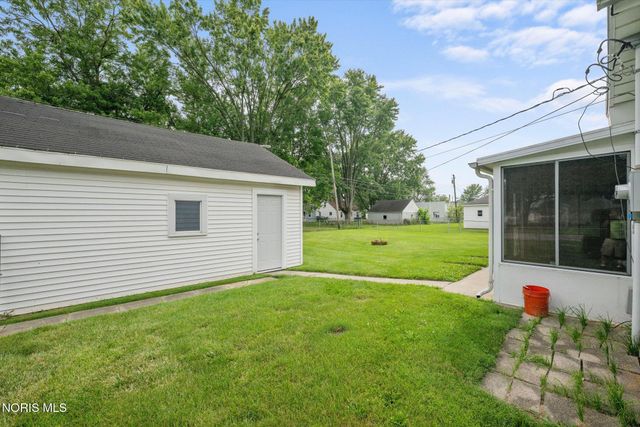 112 Warner Street, Walbridge, OH 43465