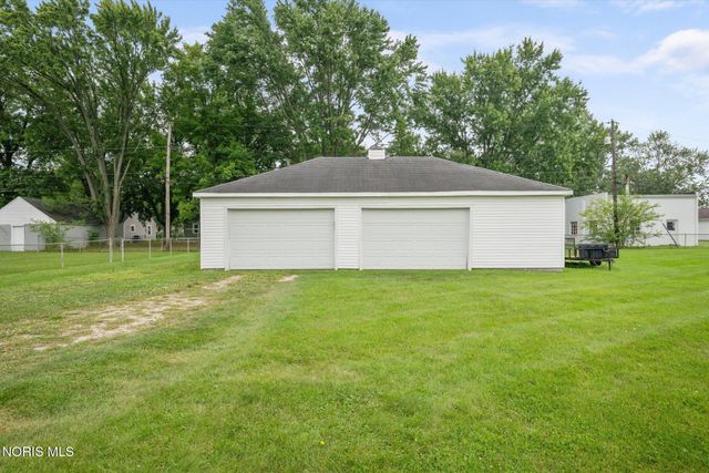 112 Warner Street, Walbridge, OH 43465