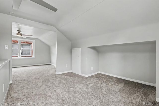 8182 Grayfield Street, Dearborn Heights, MI 48127
