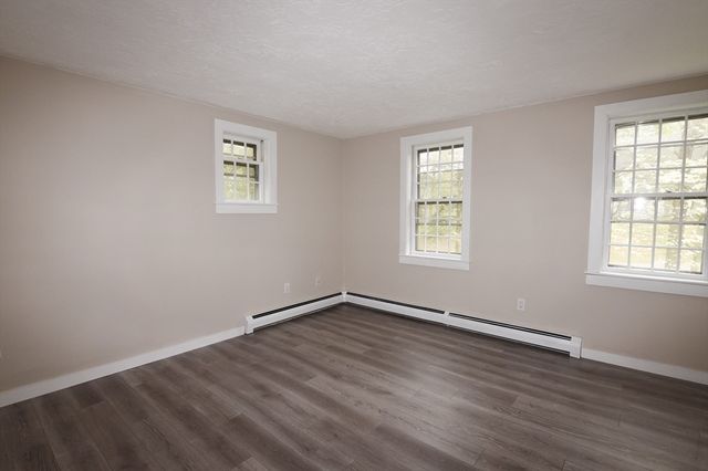 83 Winding Way, Plymouth, MA 02360