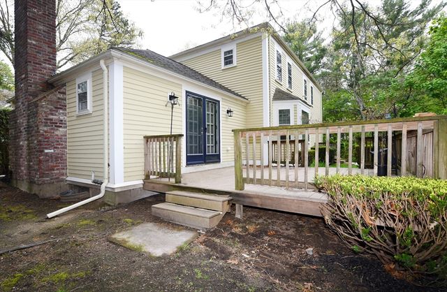 83 Winding Way, Plymouth, MA 02360